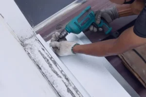 Common Causes of Roof Leaks and the Main Steps to Prevent Them